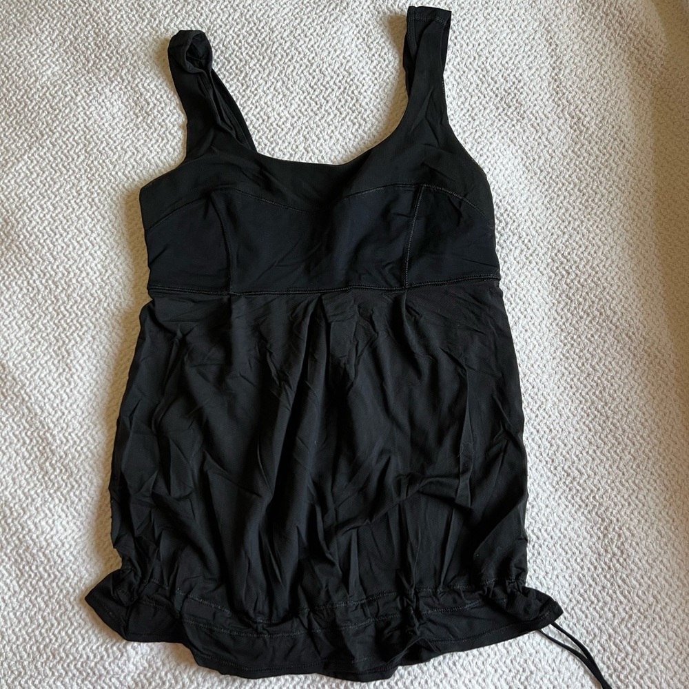 Lululemon Tank top size 4